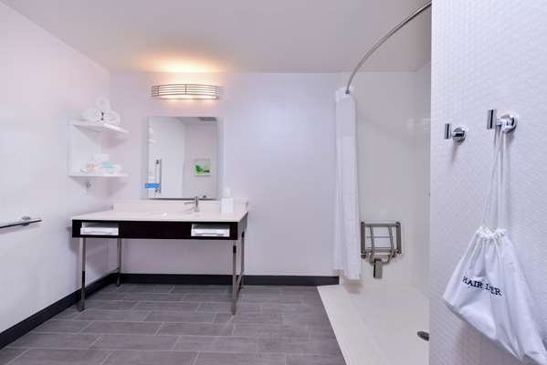  - Hampton Inn & Suites Marietta - I-75, Exit 261