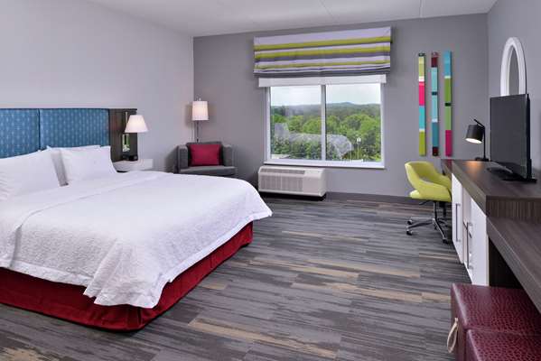  - Hampton Inn & Suites Marietta - I-75, Exit 261