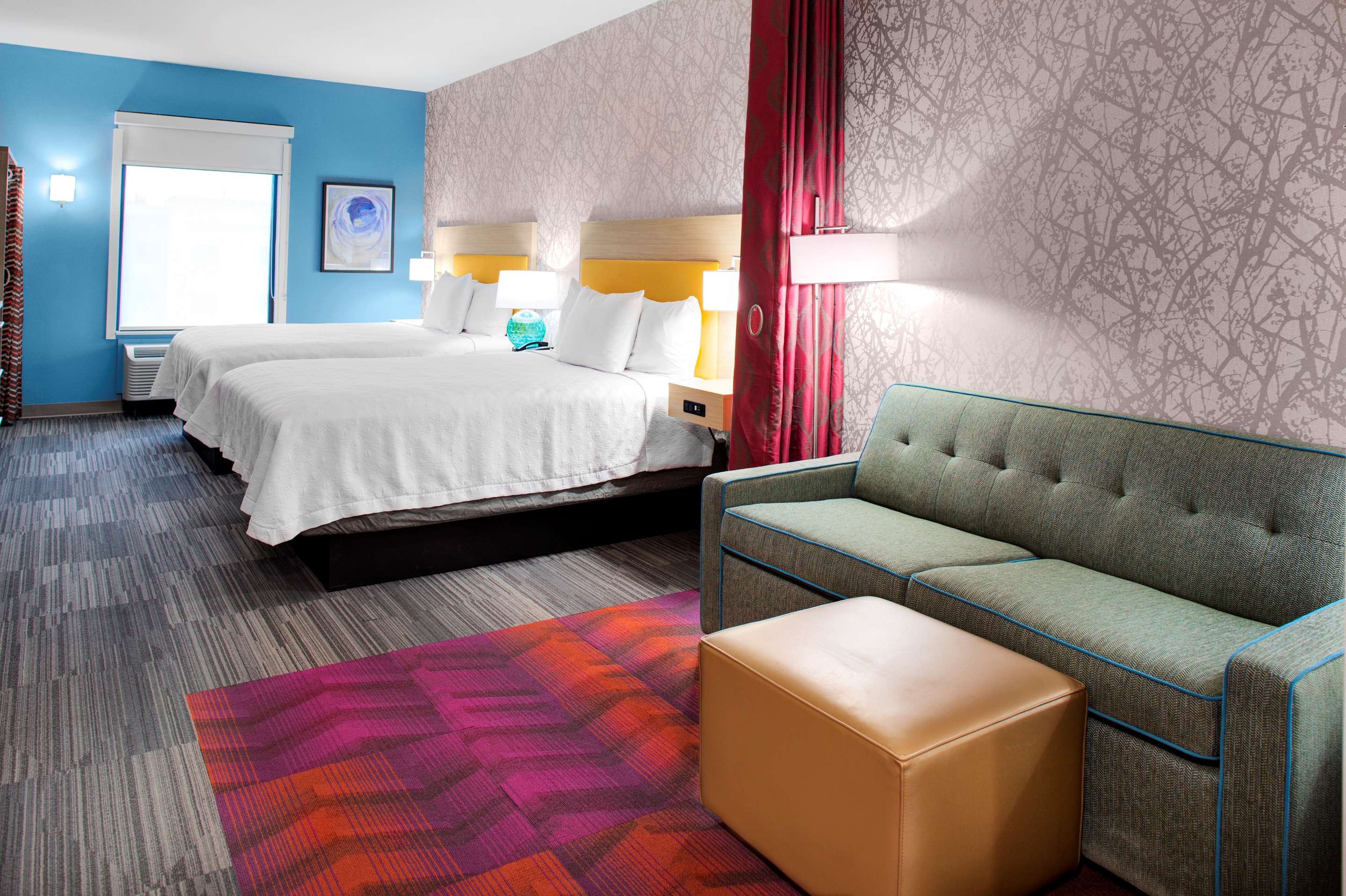 Guest room