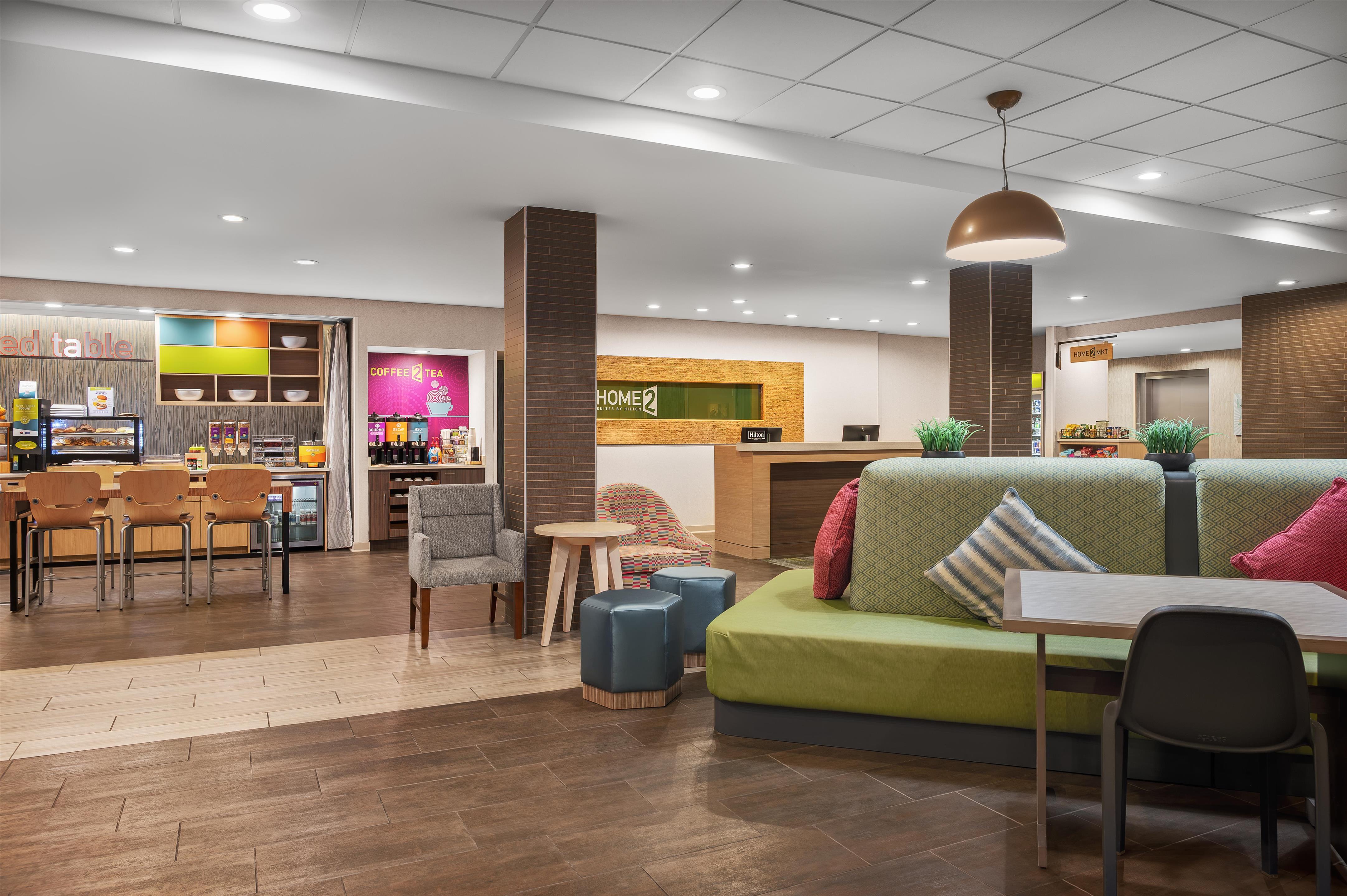Lobby | Home2 Suites by Hilton Lake Charles, LA