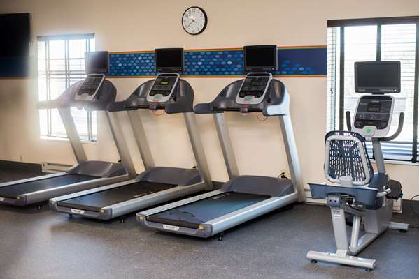 Fitness/ Exercise Room - Hampton Inn & Suites Warrington
