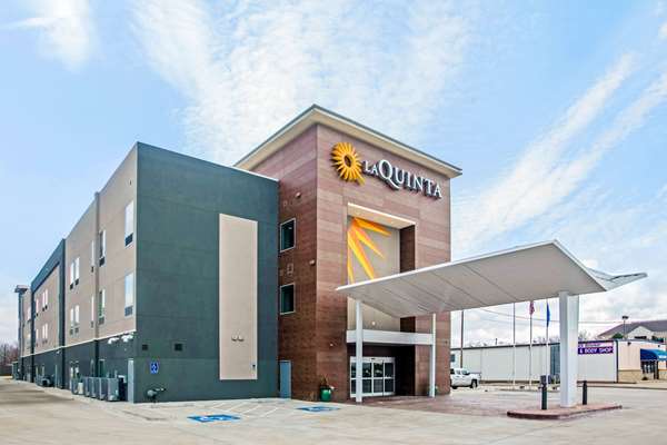 Exterior view - La Quinta Inn & Suites Ponca City
