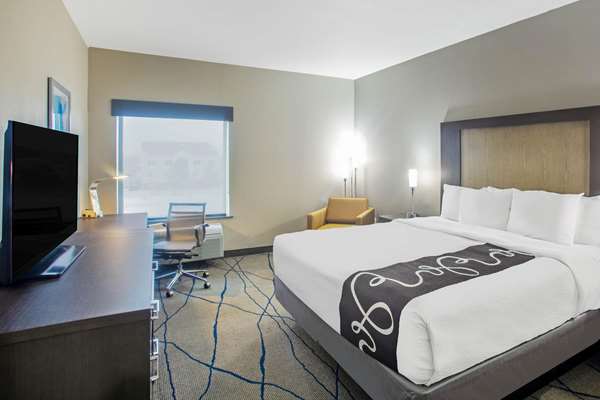  - La Quinta Inn & Suites Ponca City