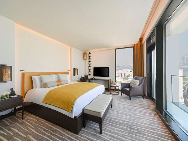 DELUXE ROOM, 1 King Size Bed and Balcony