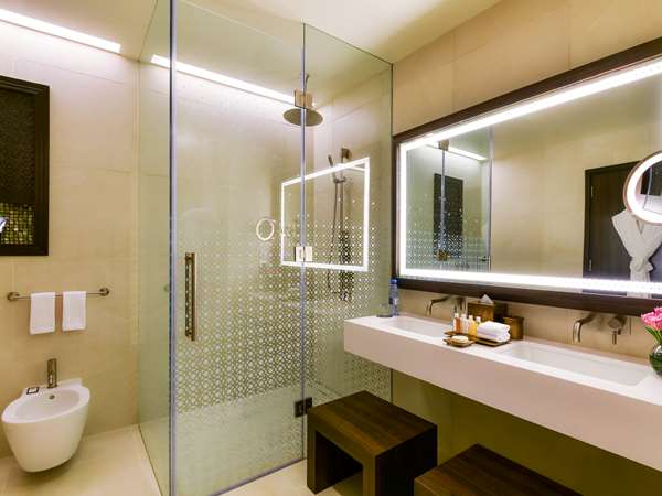 EXECUTIVE ROOM, 1 King Size Bed