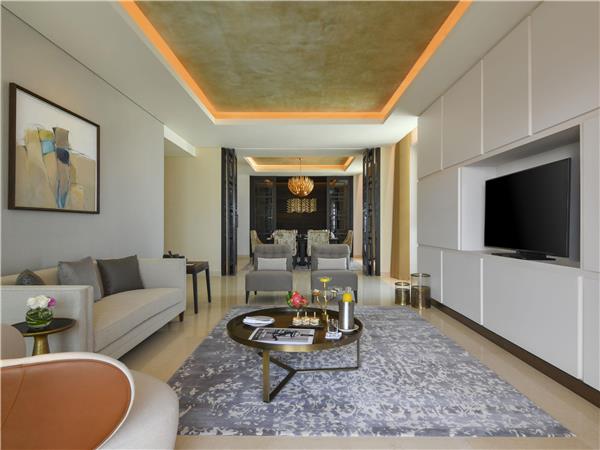 IMPERIAL SUITE, 2 bedrooms, separate living area, dining area, kitchen and 2 terraces
