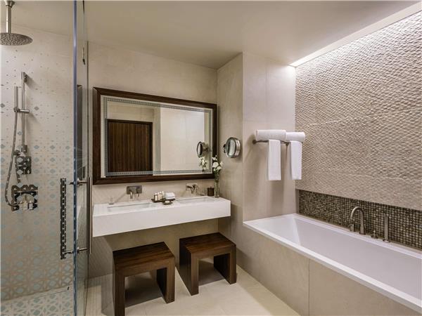 Souq Suite, 1 Bedroom with 1 King-Size Bed, Terrace with Souq Waqif Views and Living Area