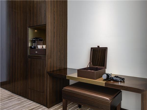 SUPERIOR ROOM, 2 Single Size Beds