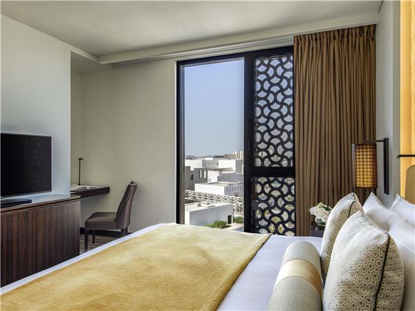 Deluxe Suite, 1 Bedroom with 1 King Size Bed and Living Area