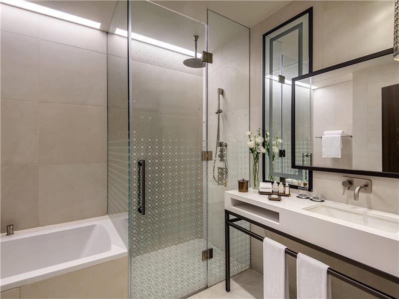 EXECUTIVE ROOM, 1 King Size Bed