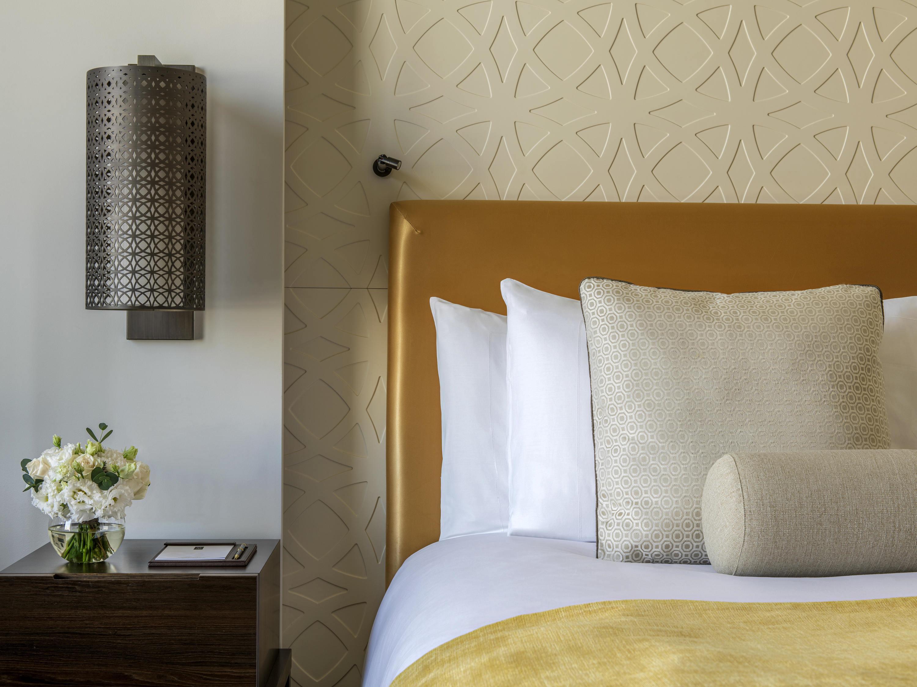 Alwadi Hotel Doha - MGallery Collection Room Type - Superior Room, 1 King Size Bed and Corniche View