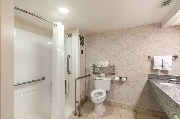  - Red Lion Hotel Rosslyn Iwo Jima Arlington - I-66, Exit 73