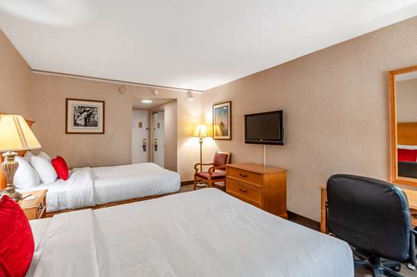  - Red Lion Hotel Rosslyn Iwo Jima Arlington - I-66, Exit 73