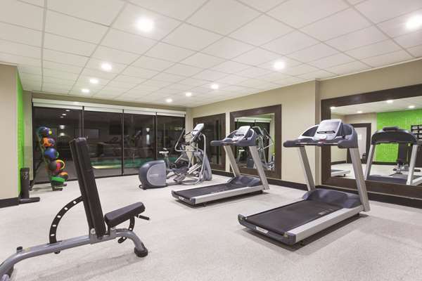 Fitness/ Exercise Room - La Quinta Inn & Suites Columbus