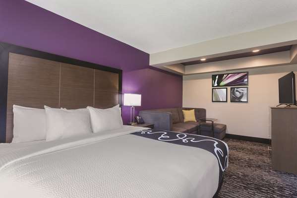Suite - La Quinta Inn & Suites Columbus