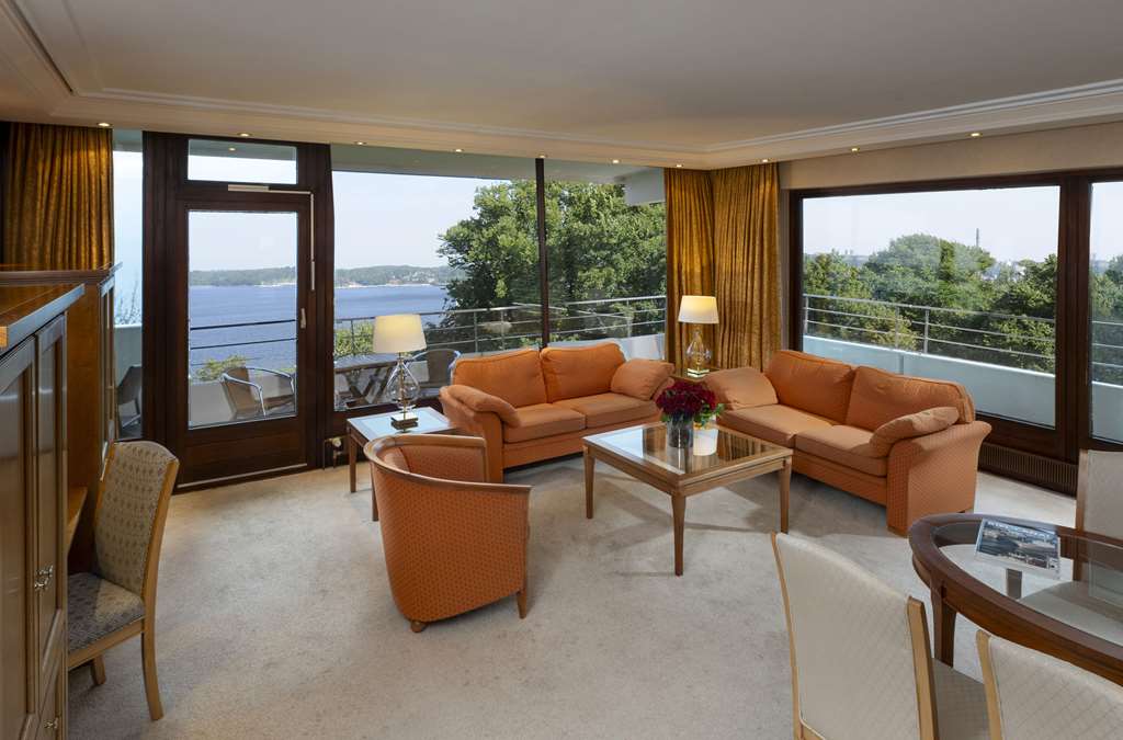 MARITIM HOTEL BELLEVUE KIEL-guestroom-Guest Room,Suite,On-Site.jpg