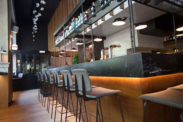 Alexandra Barcelona Hotel, Curio Collection by Hilton