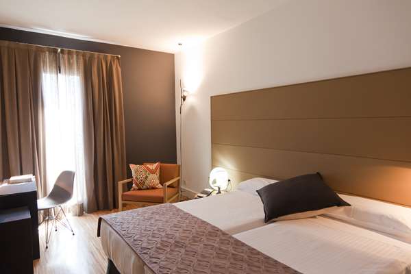 TWIN SUPERIOR ROOM