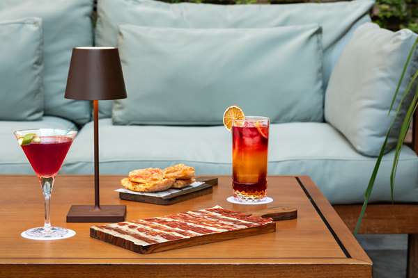 Alexandra Barcelona Hotel, Curio Collection by Hilton
