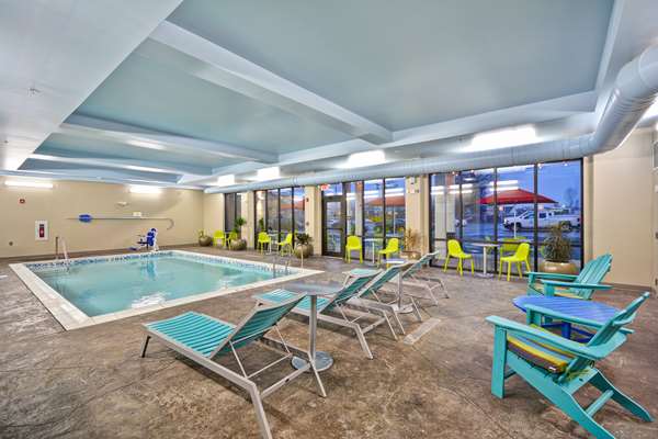 Pool - Home2 Suites by Hilton Airport Columbus