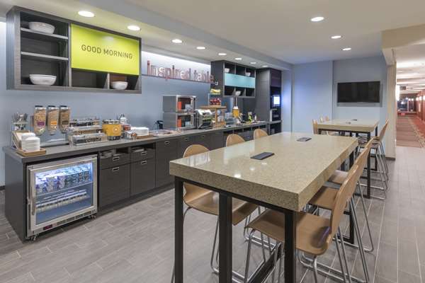 Restaurant - Home2 Suites by Hilton Downtown Kansas City - I-35, Exit 1C & 1D