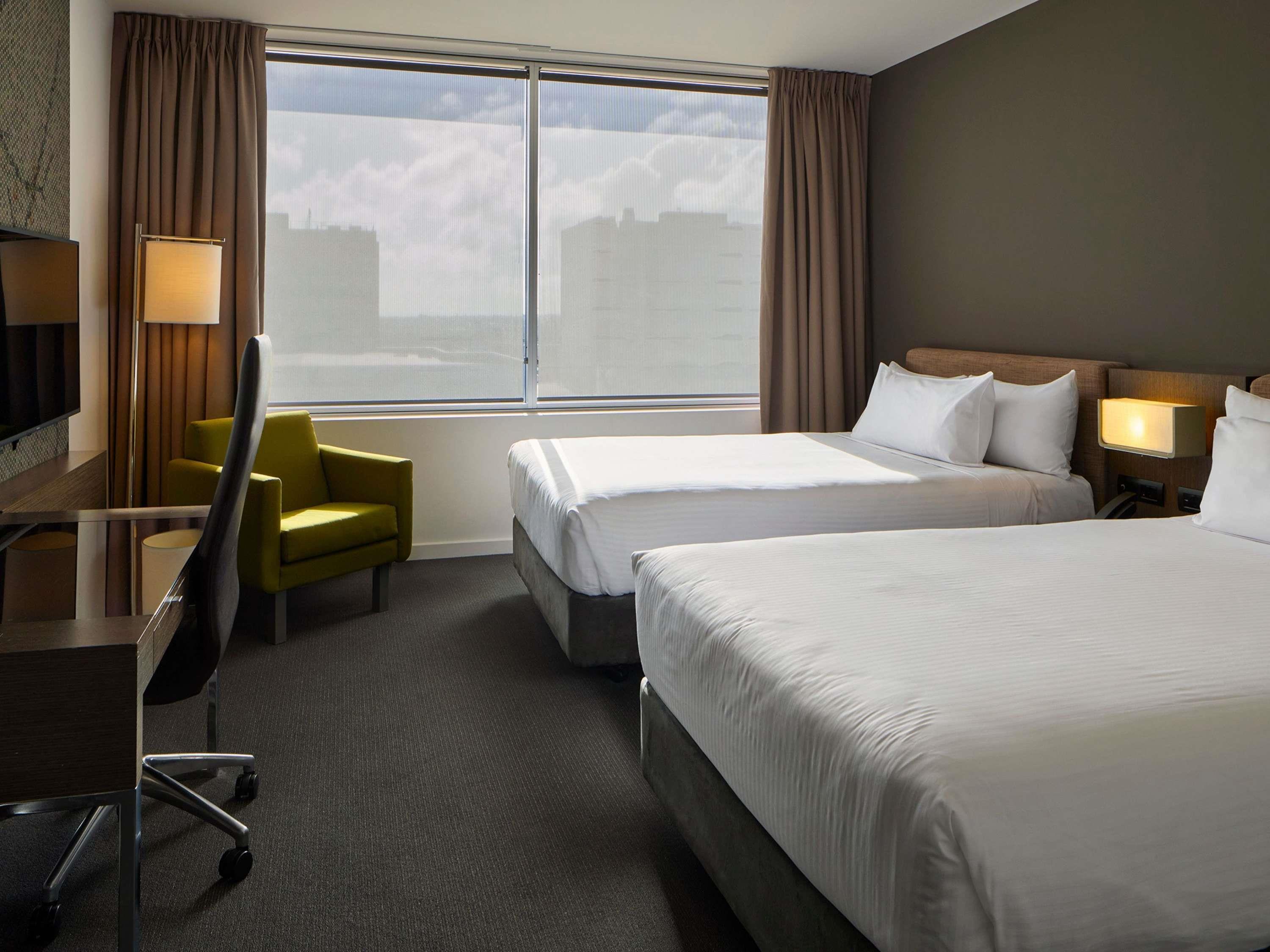 Pullman Adelaide Room Type - DELUXE ROOM, 2 Double Size Beds, City View