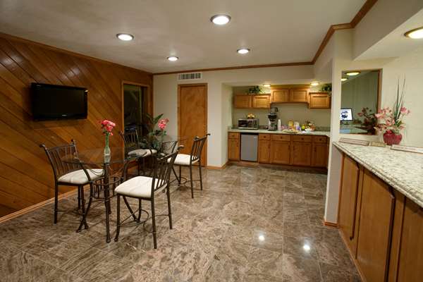  - Americas Best Value Inn Edna