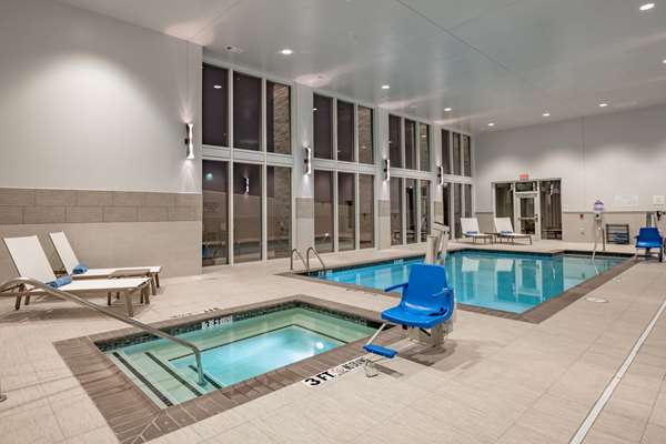 Pool - Hilton Garden Inn Conference Center Hurst
