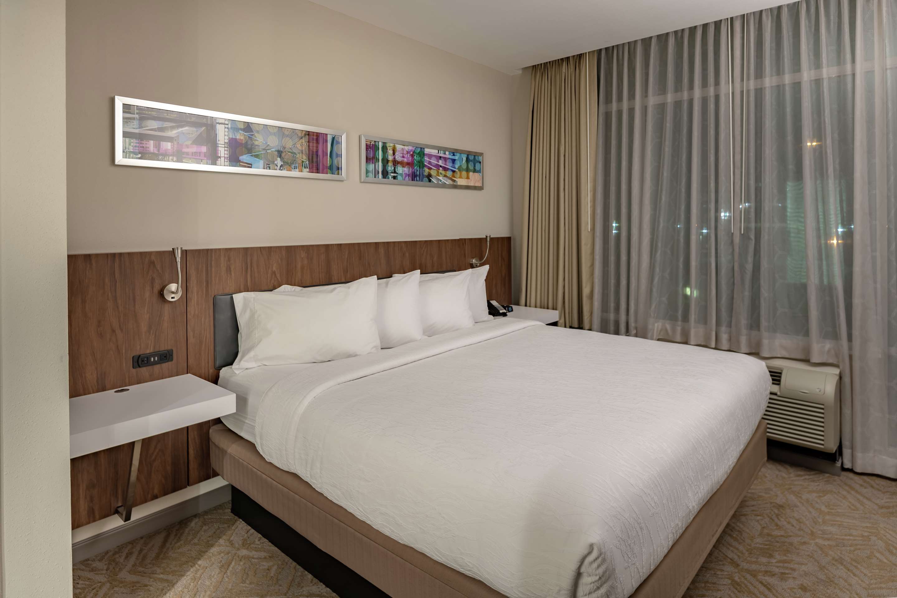 Guest room