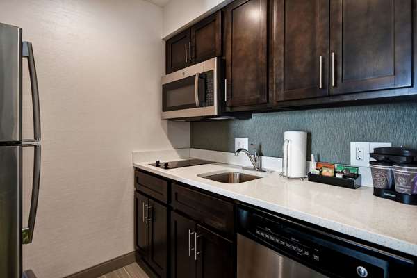  - Homewood Suites by Hilton Novi - I-96 Exit 162