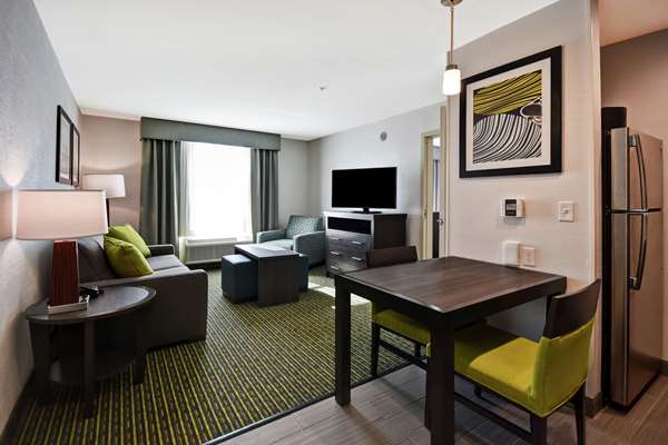  - Homewood Suites by Hilton Novi - I-96 Exit 162