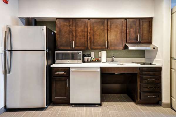  - Homewood Suites by Hilton Novi - I-96 Exit 162