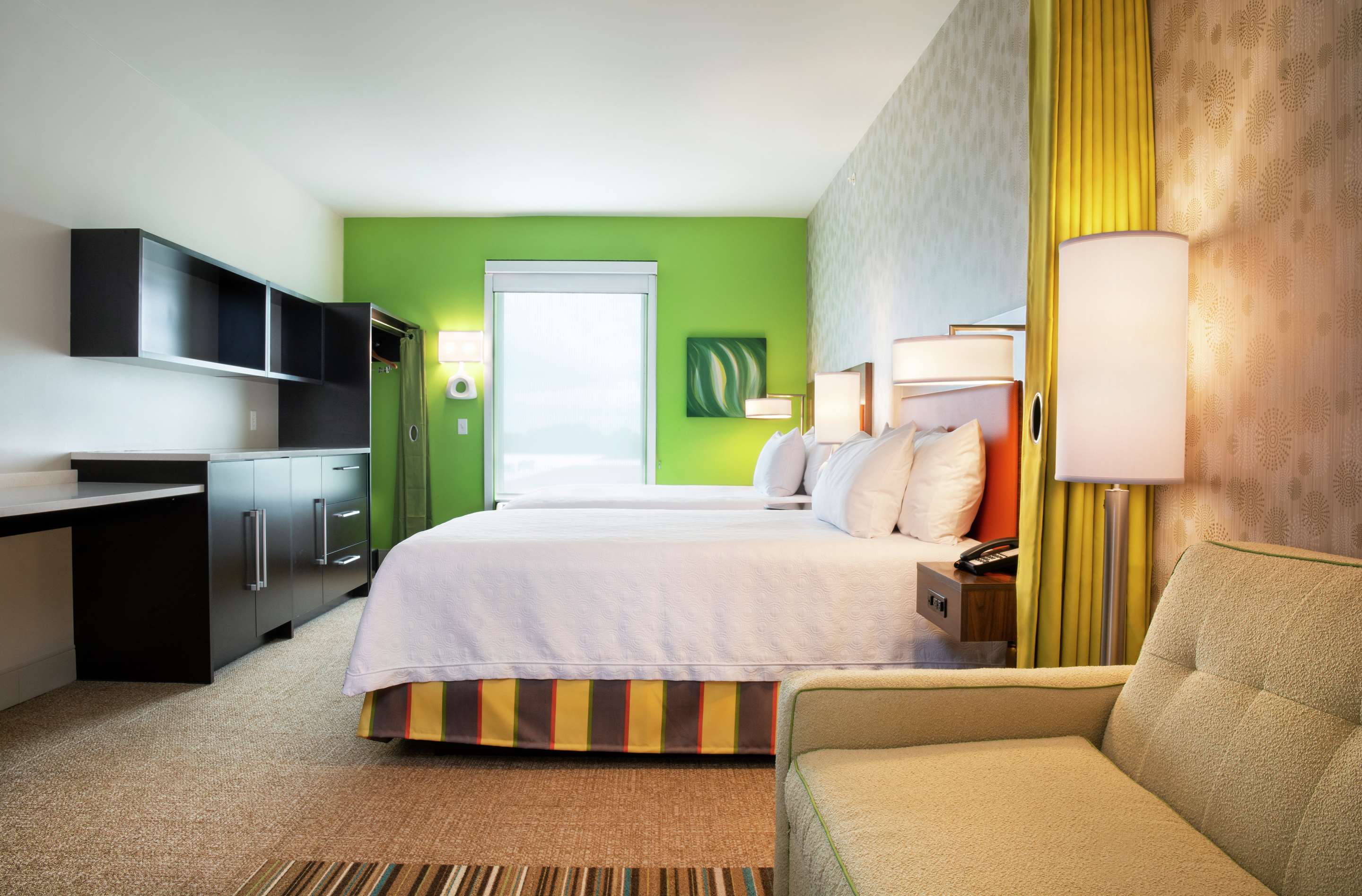 Guest room