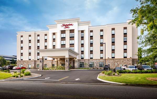 Exterior view - Hampton Inn Paramus