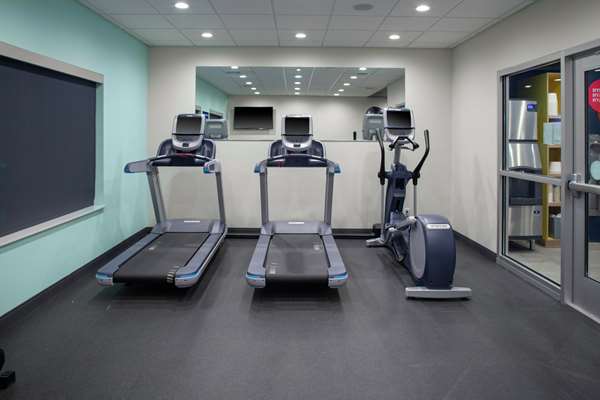 Fitness/ Exercise Room - Tru by Hilton Hotel Farmville