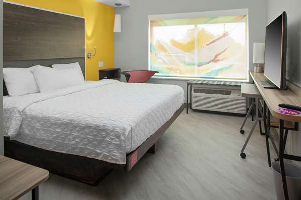  - Tru by Hilton Hotel Farmville