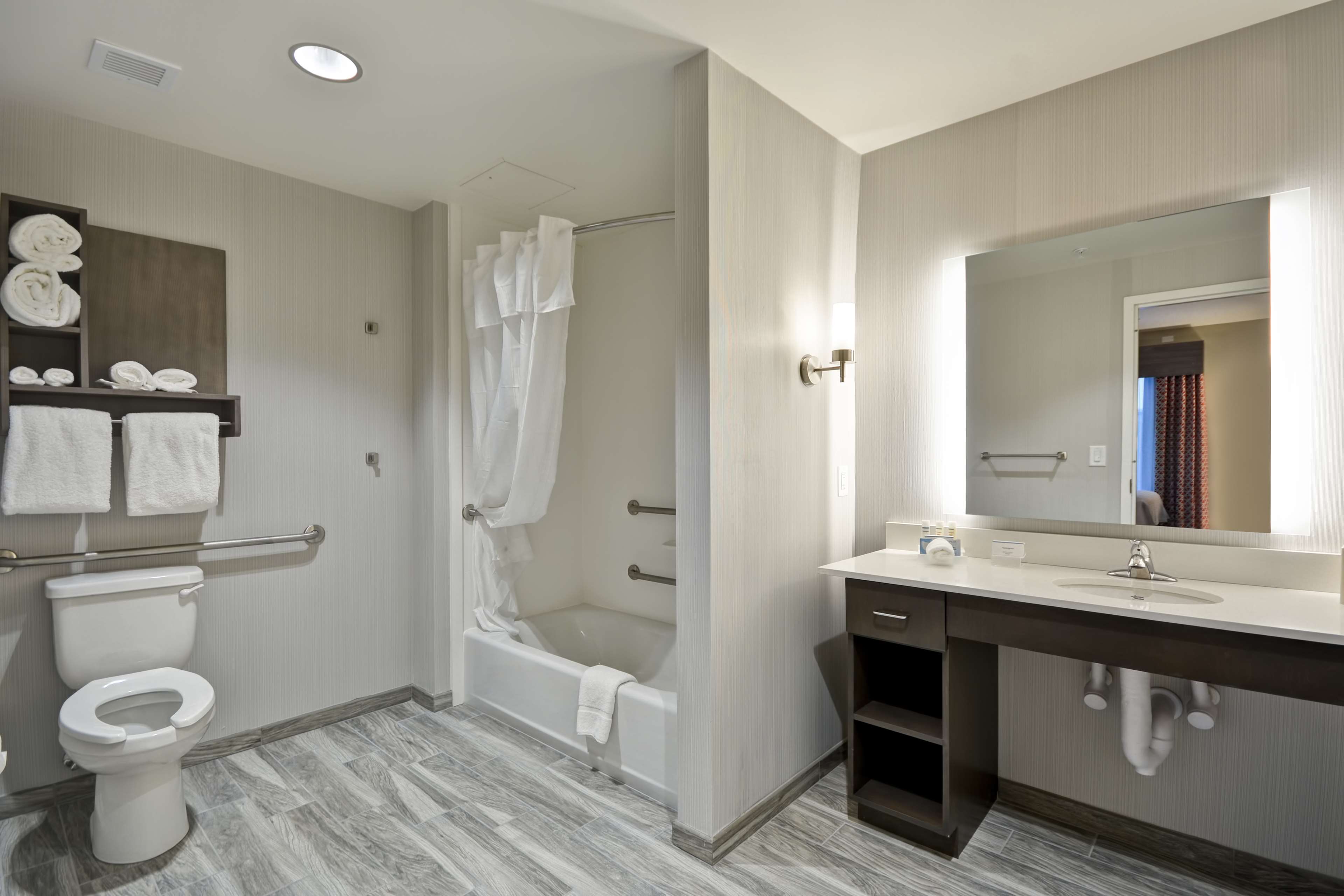 Homewood Suites By Hilton Rocky Mount Room Type - 1KG ACC TUB STUDIO NONSMOK