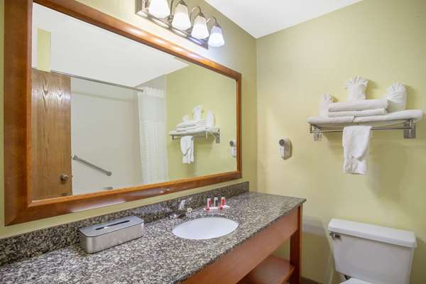  - Baymont Inn & Suites Marion - I-57, Exit 53