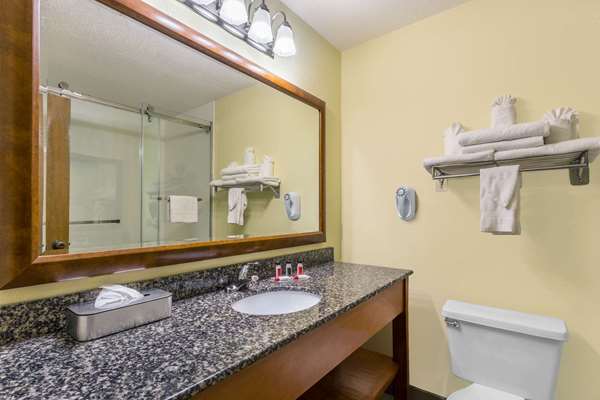  - Baymont Inn & Suites Marion - I-57, Exit 53