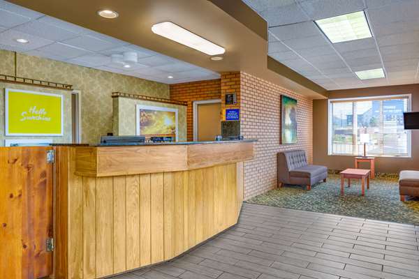  - Days Inn Breezewood - I-70, Exit 147