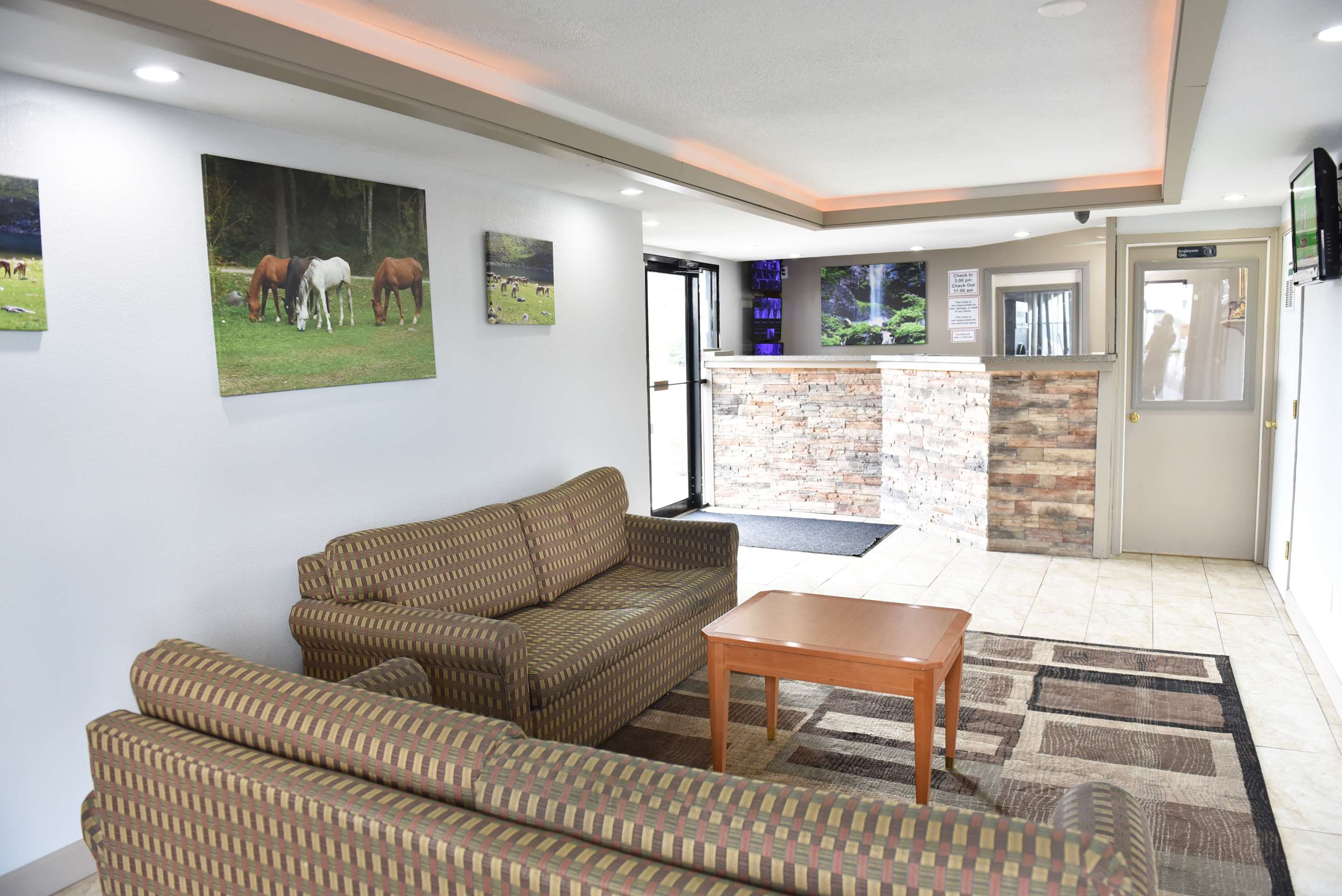 DSC | Knights Inn Merrillville