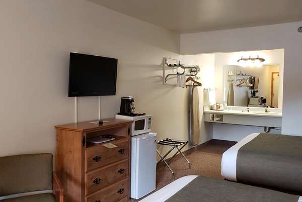  - Travelodge Inn & Suites Deadwood