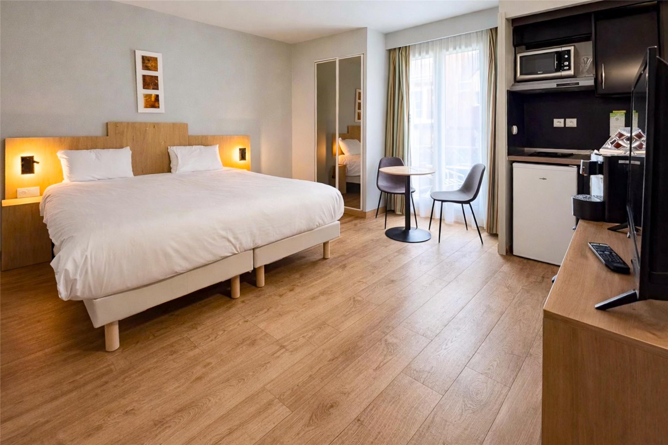 TULIP INN HONFLEUR RESIDENCE - tulipinn honfleur hotel spa et residence