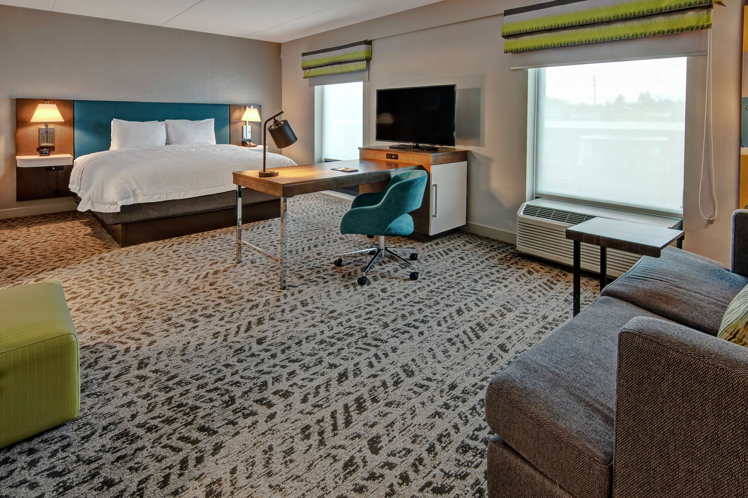 Guest room