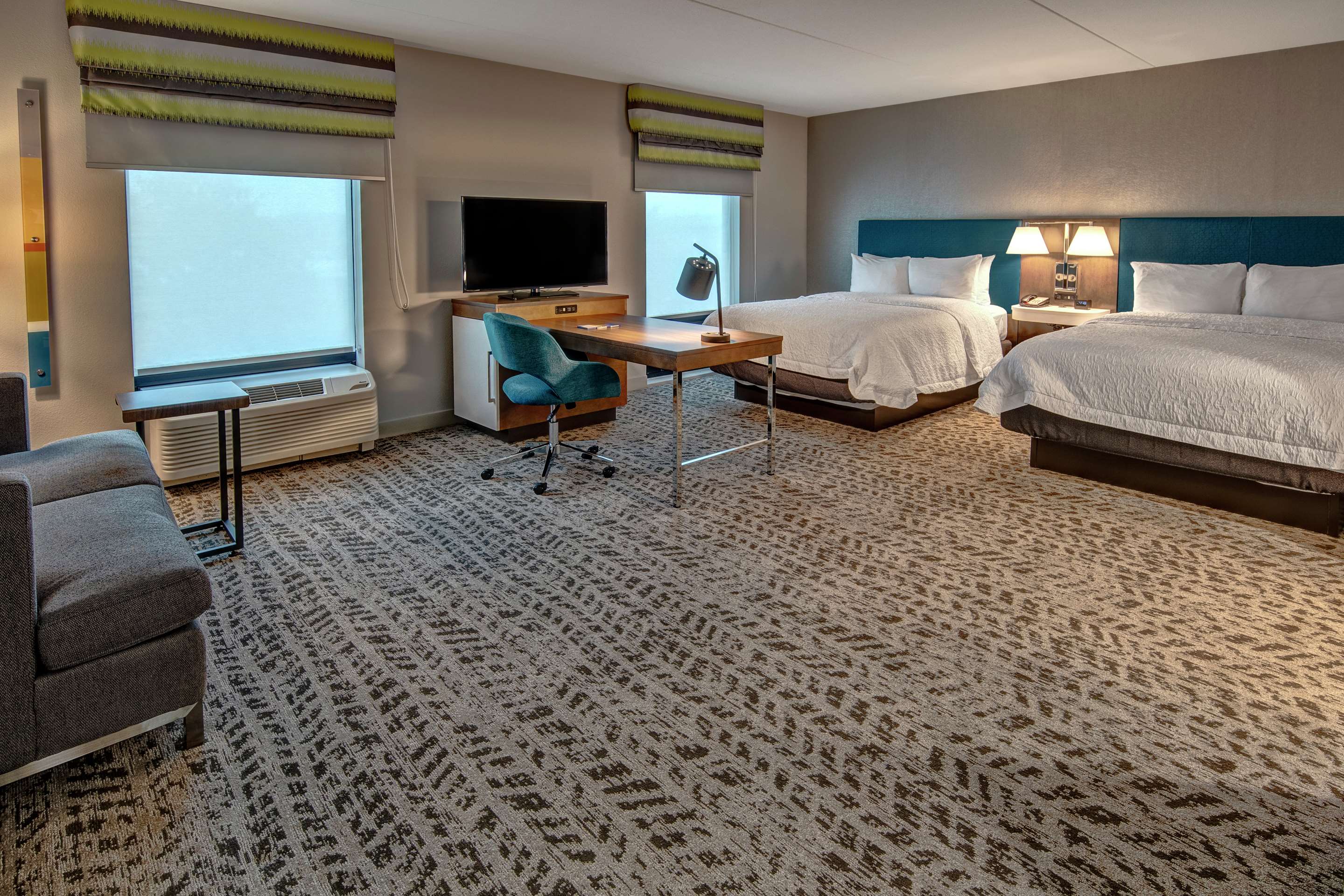 Guest room