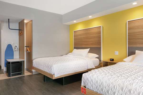  - Tru by Hilton Buffalo Airport Willamsville - I-90, Exit 49