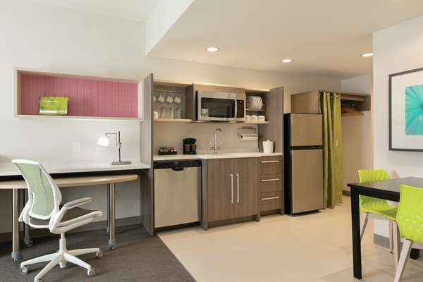 - Home2 Suites by Hilton Airport Williamsville - I-90, Exit 49