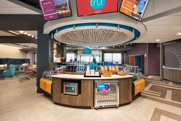 Restaurant - Tru by Hilton Hotel Westdale Cedar Rapids