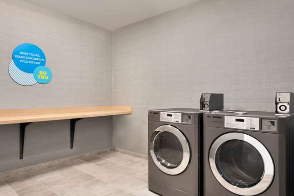  - Tru by Hilton Hotel Westdale Cedar Rapids