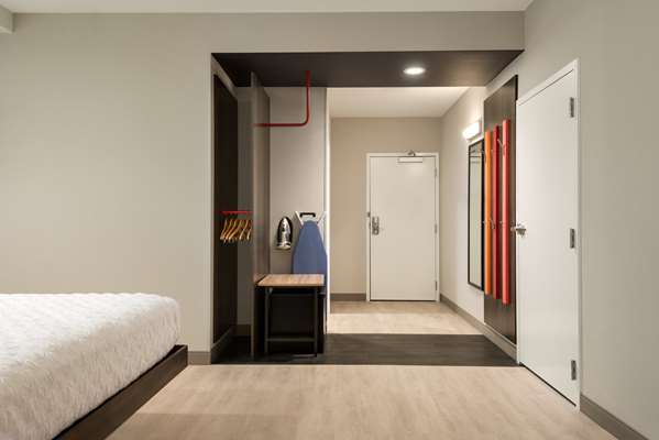  - Tru by Hilton Hotel Westdale Cedar Rapids